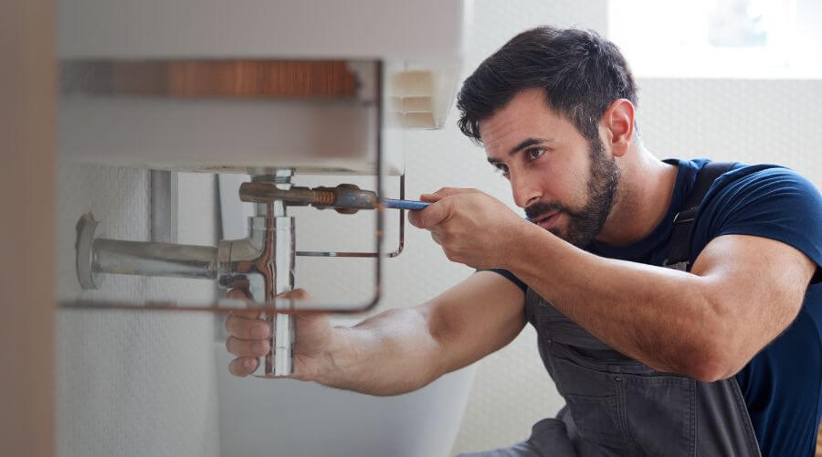 Professional water heater installation services in Omaha, IL